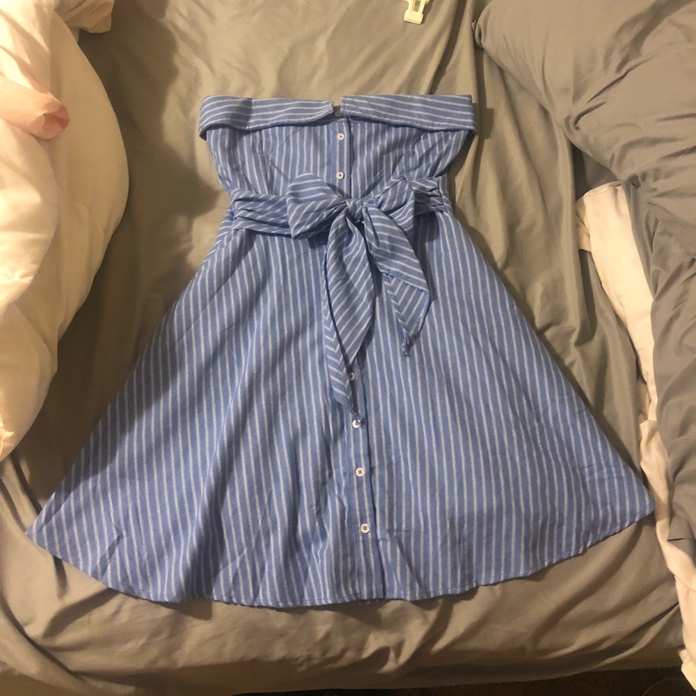 NWT tie dress